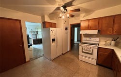 817 Park Street, Perry, IA 50220