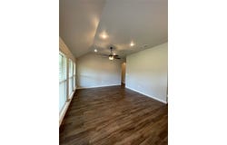 628 E Walcott Street, Pilot Point, TX 76258