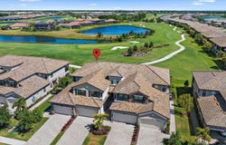 18113 GAWTHROP DRIVE, LAKEWOOD RANCH, FL 34211