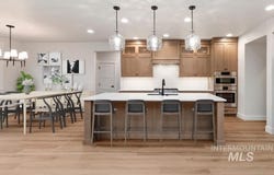 139 N Shady Tree Ln, Eagle, ID 83616