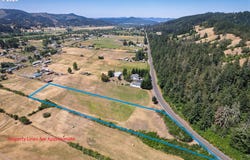 1555 NORTHSIDE RD, Sutherlin, OR 97479