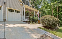 300 Rock Creek, Toccoa, GA 30577