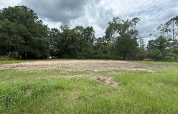 410 E Main Street, Hahira, GA 31632
