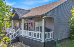 105 Pennycuick Drive, Mountain View, MO 65548