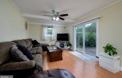 156 TRINITY AVENUE, BLACKWOOD, NJ 08012