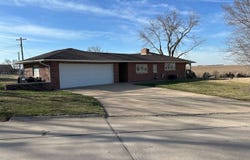 708 Sunset Drive, Deshler, NE 68340