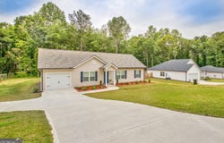 191 Baker, Woodbury, GA 30293