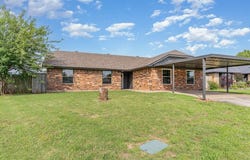 1004 Ranchoak Court, Yukon, OK 73099