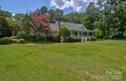 205 N Lee Street, Jefferson, SC 29718