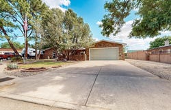 8232 AVENIDA LA PRESTINA NE, Albuquerque, NM 87109