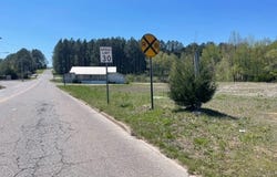 600 Russell Street, PARIS, TN 38242