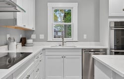 122 Winn St, Woburn, MA 01801