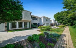 150 W Russell, ROCKTON, IL 61072
