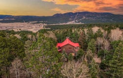 526 Via del Rey, Angel Fire, NM 87710