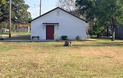 539 WACO ST, Pleasanton, TX 78064