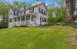 202 Steadwell Rd, Amsterdam, NY 12010