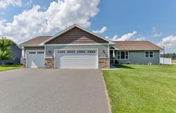 2654 ANNAMARIE DRIVE, Kronenwetter, WI 54455