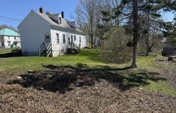 52 Main Street, Thomaston, ME 04861