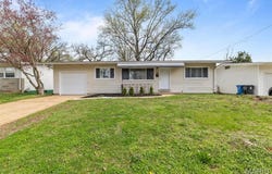 190 Coteau Lane, Florissant, MO 63033