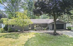 5771 Echo Ridge, Stevensville, MI 49127
