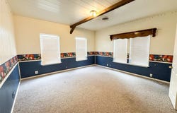 1113 Wells Street E, Stamford, TX 79553