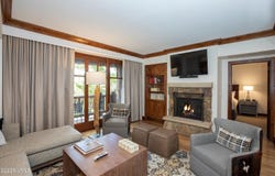 100 Bachelor Ridge, Avon, CO 81620