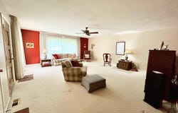 601 E 32nd Terr, Hutchinson, KS 67502