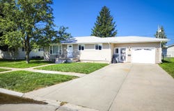 604 S 15th St, Norfolk, NE 68701