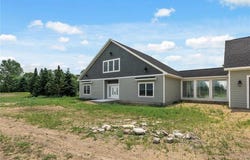 22205 Evans Trail, Walcott Twp, MN 55021