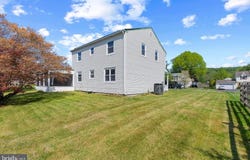 31 CARLSON WAY, DOWNINGTOWN, PA 19335