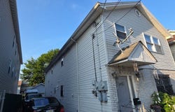 1025 Lafayette St, Elizabeth City, NJ 07201-2512
