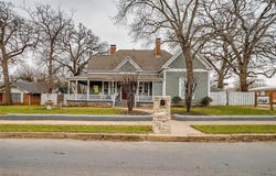 1092 W Tarleton Street, Stephenville, TX 76401