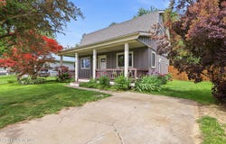 95 Whiskey Jack Rd, Sandpoint, ID 83864
