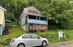 1013 Francis Blvd, New Kensington, PA 15068