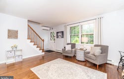 1061 CEDAR LN, NEWTOWN, PA 18940