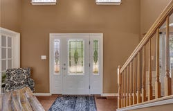9107 Cherry Blossom Dr, Adams Twp, PA 16046
