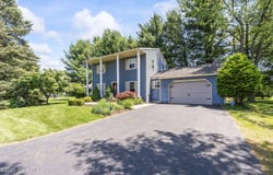 2 Eddy Lane, East Greenbush, NY 12144