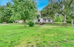 335 N 100 Road, Overbrook, KS 66524