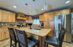 172 Winter Lane, Cortland, OH 44410