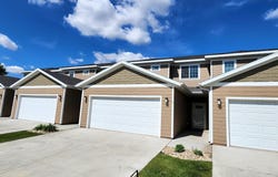 1241 N Marion Rd, Sioux Falls, SD 57107