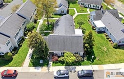 272 Middlebury Lane, Monroe, NJ 08831
