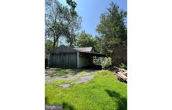 96 RICHLANDTOWN PIKE, QUAKERTOWN, PA 18951