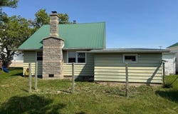 216 4th Street East, BOTTINEAU, ND 58318