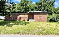 775 West Circle SW, Conyers, GA 30012