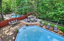 101 Molinari Dr, Wanaque Boro, NJ 07465-1114