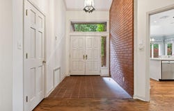 2825 NW Grand Boulevard, Oklahoma City, OK 73116
