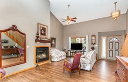 901 W McKinley Road, Ottawa, IL 61350