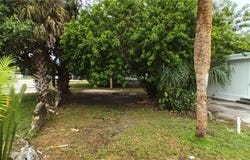 771 Avenue E NW, Moore Haven, FL 33471