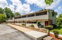 2806 Suncrest Rd, Pigeon Forge, TN 37863
