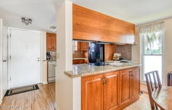 222 RIVER BEND Place unit: Bldg C, Welaka, FL 32193